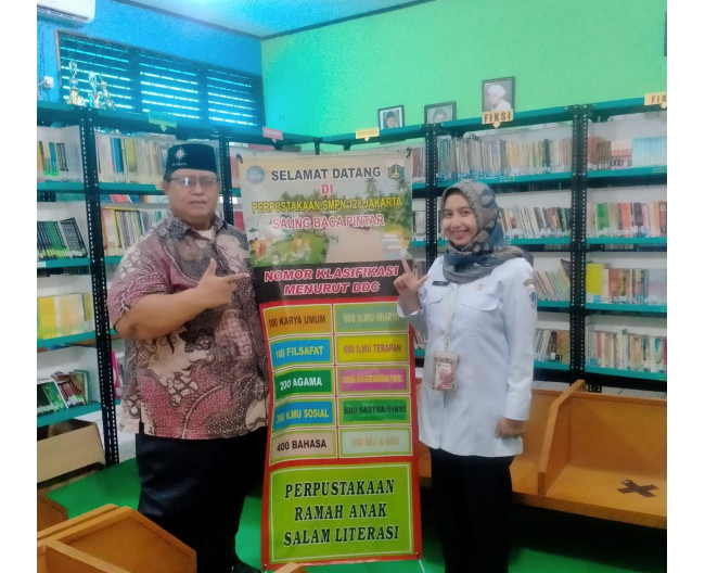 Kunjungan Pengawas Dari Dinas Diperpustakaan