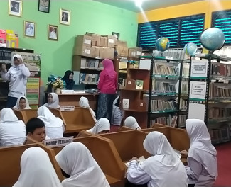 Kegiatan Perpustakaan Sekolah