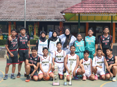 Ekstrakurikuler Basket SMPN 128 Jakarta