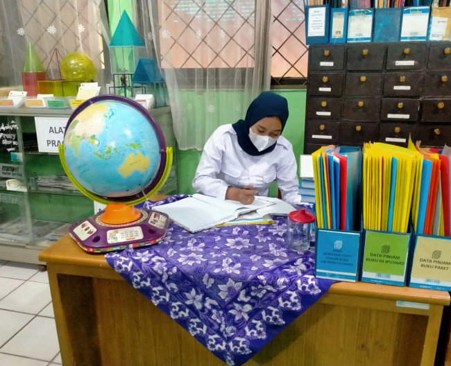 Kegiatan Administrasi Perpustakaan