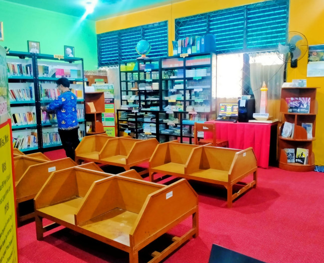 Ruang Dalam Perpustakaan