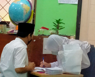 Kegiatan Perpustakaan Saung Baca Pintar