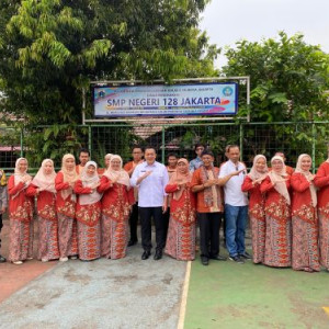 Kunjungan Wakil Menteri Lingkungan Hidup Di SMPN 128 Jakarta